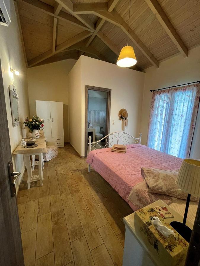 Villa Cottage Kantrillies Fokata Eksteriør bilde